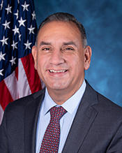 Photo of CISNEROS, Gil
